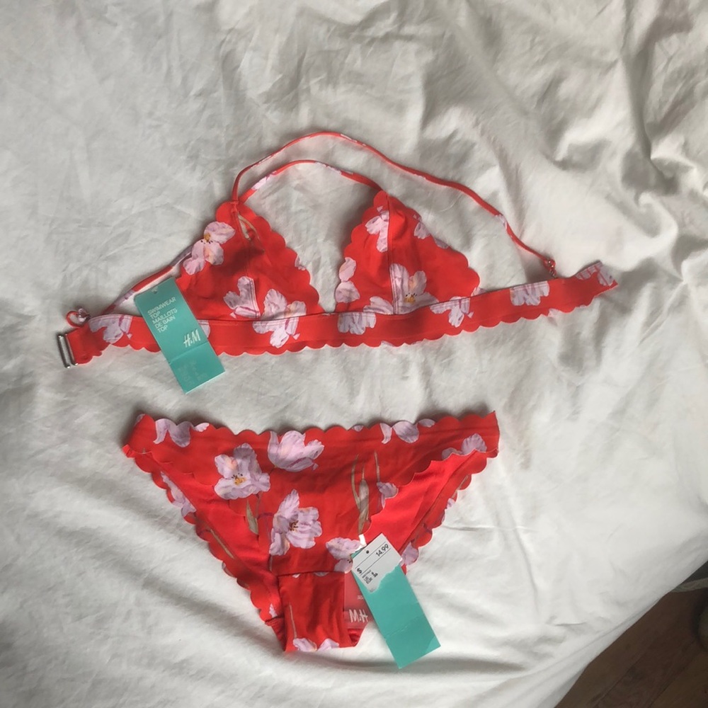 NWT H&M swimsuit!